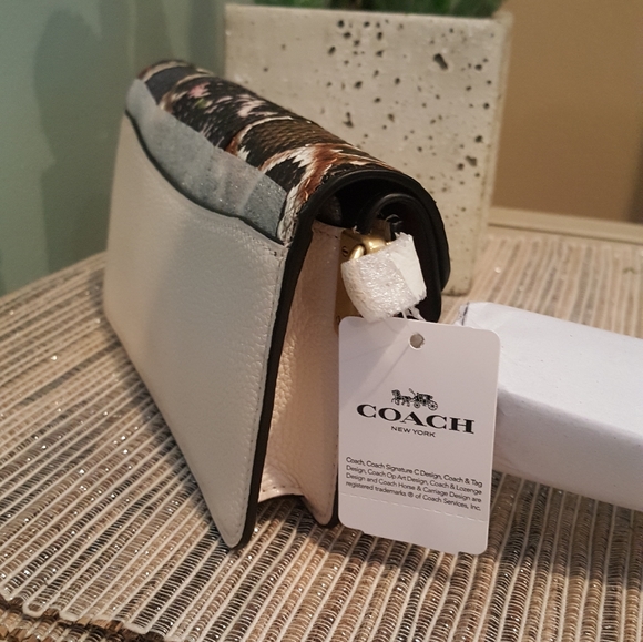 Coach snakeskin Tabby crossbody - Picture 4 of 10